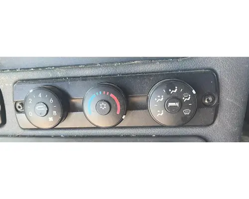 FREIGHTLINER CASCADIA 125 EVOLUTION TEMPERATURE CONTROL