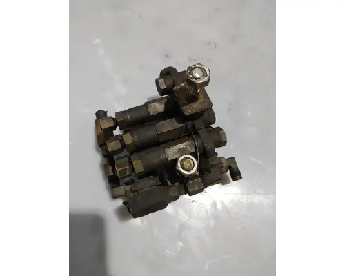 FREIGHTLINER CASCADIA 125BBC Auto Grease System