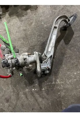 FREIGHTLINER CASCADIA 125BBC Brake/Clutch Pedal Box