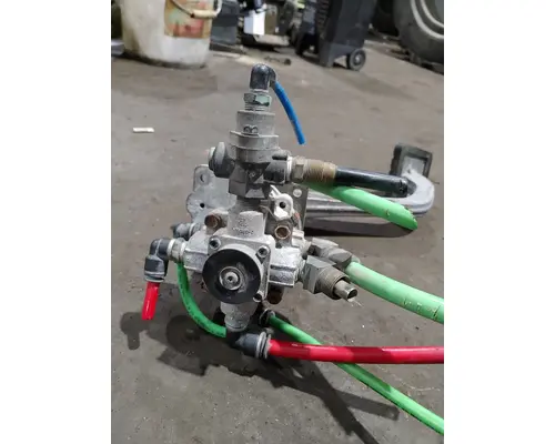 FREIGHTLINER CASCADIA 125BBC BrakeClutch Pedal Box