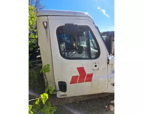 FREIGHTLINER CASCADIA 125BBC Cab Mount