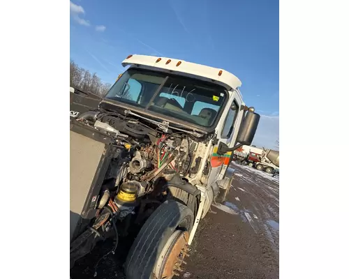FREIGHTLINER CASCADIA 125BBC Cab Mount