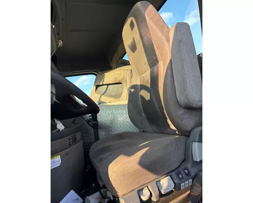 FREIGHTLINER CASCADIA 125BBC Cab Mount