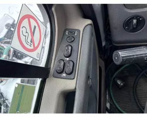 FREIGHTLINER CASCADIA 125BBC Cab Mount