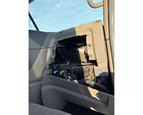 FREIGHTLINER CASCADIA 125BBC Cab Mount