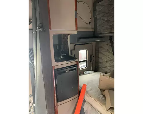 FREIGHTLINER CASCADIA 125BBC Cab Mount