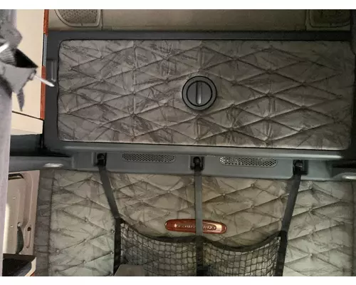 FREIGHTLINER CASCADIA 125BBC Cab Mount
