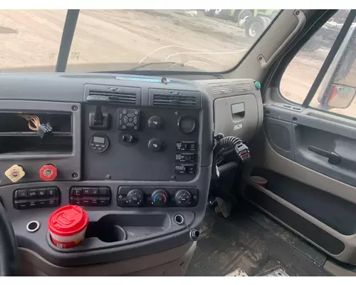 FREIGHTLINER CASCADIA 125BBC Cab Mount