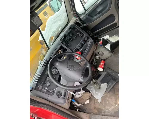 FREIGHTLINER CASCADIA 125BBC Cab Mount
