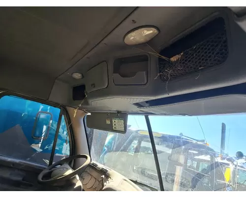 FREIGHTLINER CASCADIA 125BBC Cab