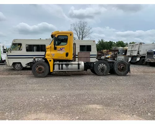 FREIGHTLINER CASCADIA 125BBC Complete Vehicle