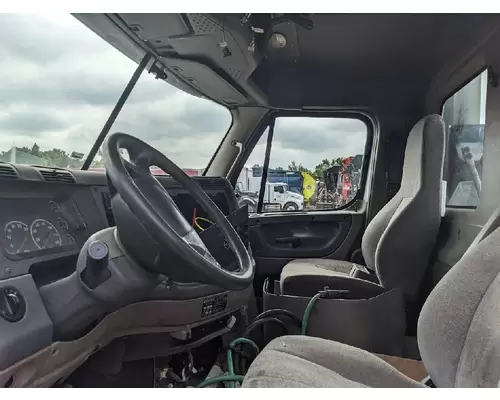 FREIGHTLINER CASCADIA 125BBC Complete Vehicle