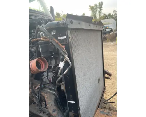 FREIGHTLINER CASCADIA 125BBC Complete Vehicle