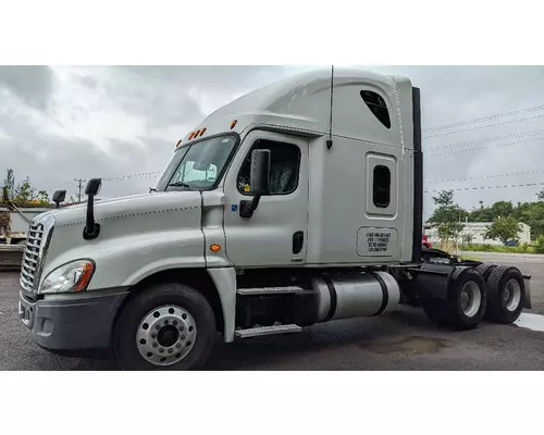 FREIGHTLINER CASCADIA 125BBC Consignment sale