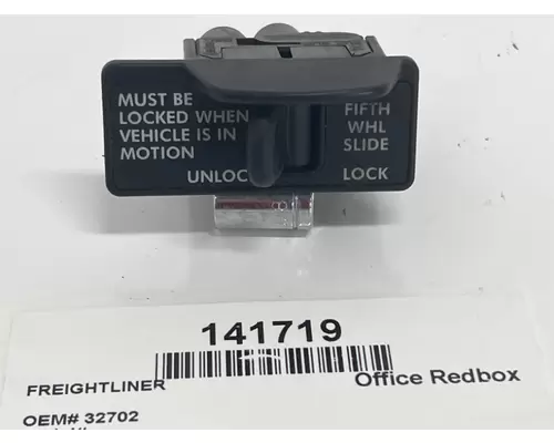 FREIGHTLINER CASCADIA 125BBC Dash  Console Switch