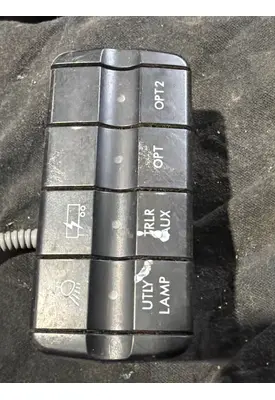 FREIGHTLINER CASCADIA 125BBC Dash Console Switch