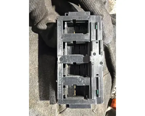 FREIGHTLINER CASCADIA 125BBC Dash Console Switch