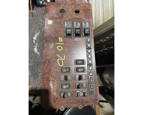 FREIGHTLINER CASCADIA 125BBC Dash Panel