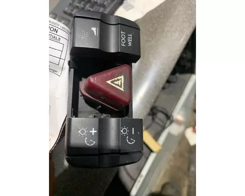 FREIGHTLINER CASCADIA 125BBC Dash Panel