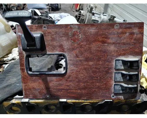 FREIGHTLINER CASCADIA 125BBC Dash Panel