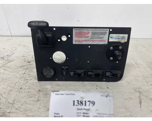 FREIGHTLINER CASCADIA 125BBC Dash Panel