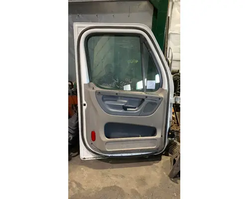 FREIGHTLINER CASCADIA 125BBC Door Assembly, Front