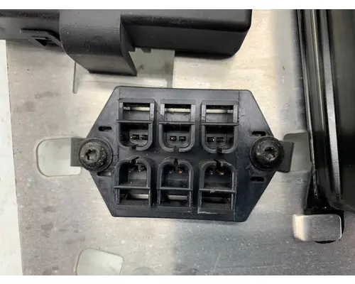 FREIGHTLINER CASCADIA 125BBC ECM (chassis control module)