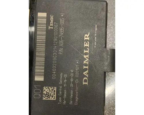 FREIGHTLINER CASCADIA 125BBC ECM