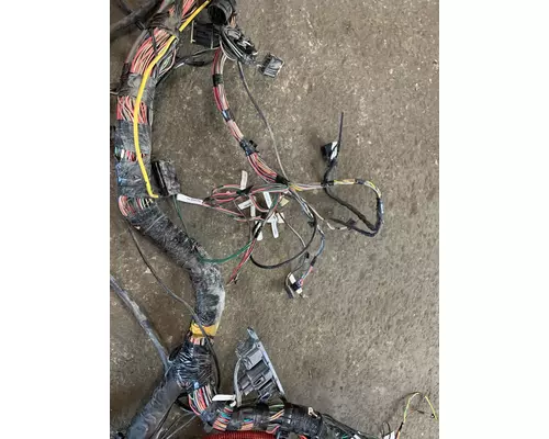 FREIGHTLINER CASCADIA 125BBC Engine Wiring Harness