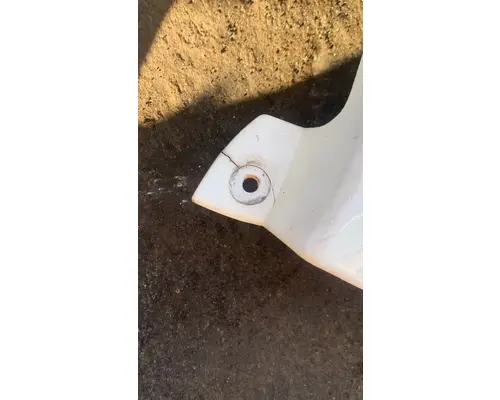 FREIGHTLINER CASCADIA 125BBC Fender