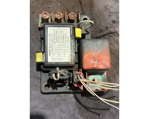 FREIGHTLINER CASCADIA 125BBC Fuse Box