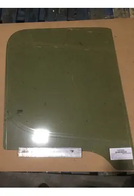 FREIGHTLINER CASCADIA 125BBC Glass