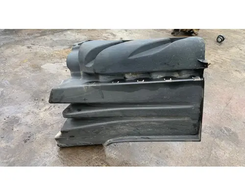 FREIGHTLINER CASCADIA 125BBC Inner Fender