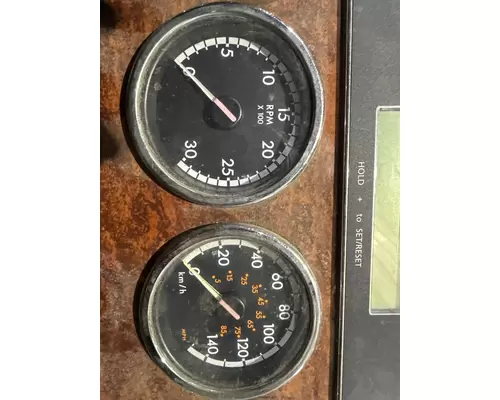 FREIGHTLINER CASCADIA 125BBC Instrument Cluster