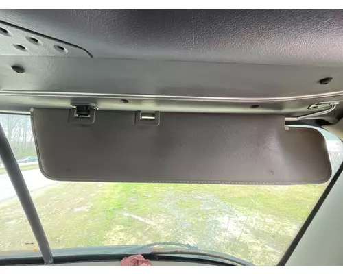 FREIGHTLINER CASCADIA 125BBC Interior Sun Visor