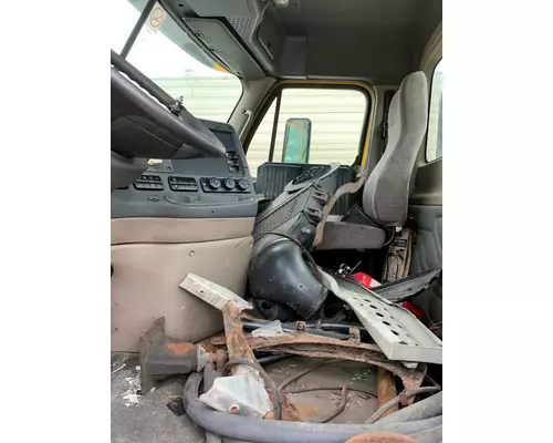 FREIGHTLINER CASCADIA 125BBC Parts Vehicles