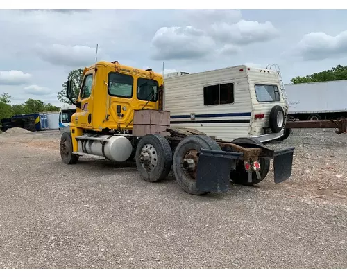 FREIGHTLINER CASCADIA 125BBC Parts Vehicles