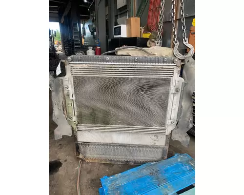 FREIGHTLINER CASCADIA 125BBC Radiator
