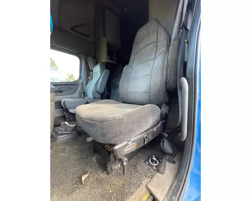 FREIGHTLINER CASCADIA 125BBC Seat, Front