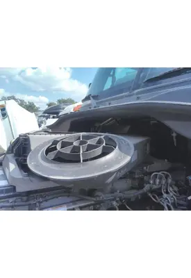 FREIGHTLINER CASCADIA 125 AIR CLEANER