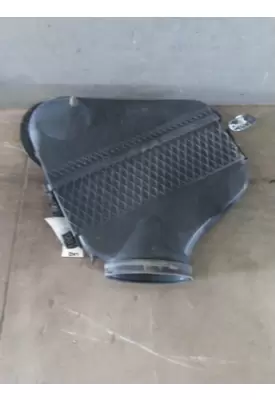 FREIGHTLINER CASCADIA 125 AIR CLEANER