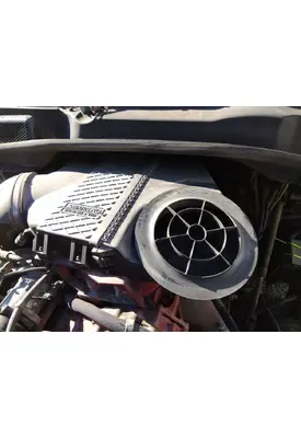 FREIGHTLINER CASCADIA 125 AIR CLEANER
