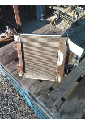 FREIGHTLINER CASCADIA 125 AIR CONDITIONER CONDENSER