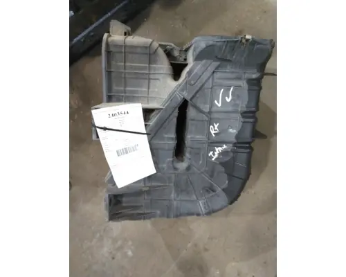 FREIGHTLINER CASCADIA 125 AIR INTAKE