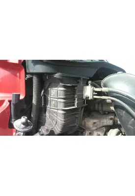 FREIGHTLINER CASCADIA 125 AIR INTAKE