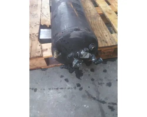 FREIGHTLINER CASCADIA 125 AIR TANK