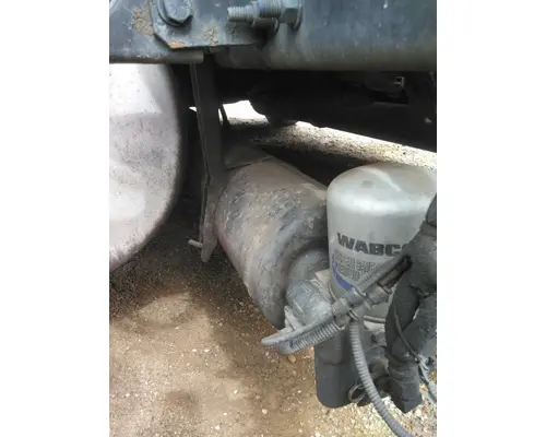 FREIGHTLINER CASCADIA 125 AIR TANK
