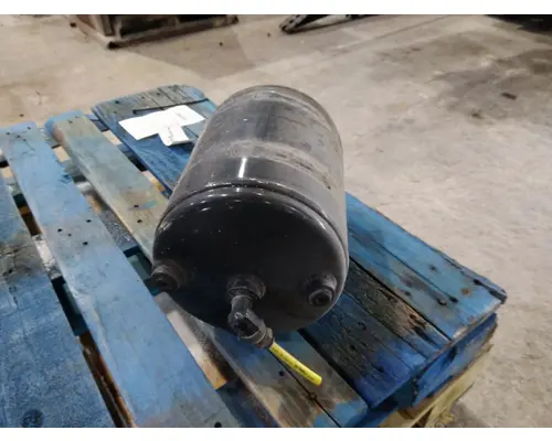 FREIGHTLINER CASCADIA 125 AIR TANK