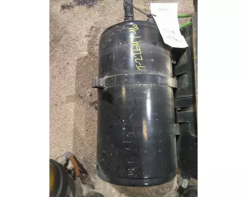 FREIGHTLINER CASCADIA 125 AIR TANK
