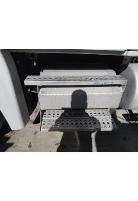 FREIGHTLINER CASCADIA 125 BATTERY BOX COVER